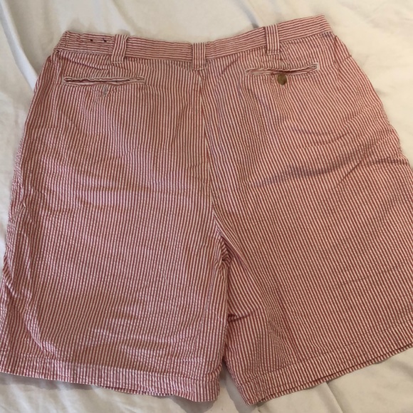 Red and white striped shorts - Picture 2 of 5